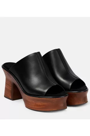 Salvatore Ferragamo Plateau-Pantoletten aus Leder