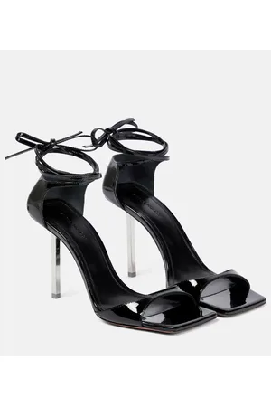 Amina Muaddi Sandalen Hailey aus Lackleder