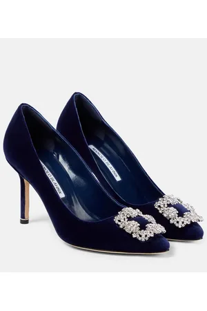 Manolo Blahnik Pumps Hangisi 90 aus Samt mit Kristallen