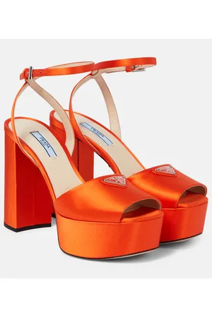 Prada Plateausandalen aus Satin