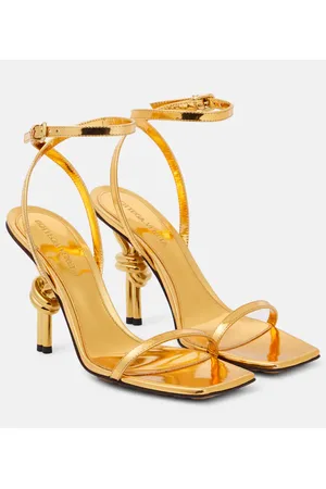 Bottega Veneta Sandalen Knot aus Metallic-Leder