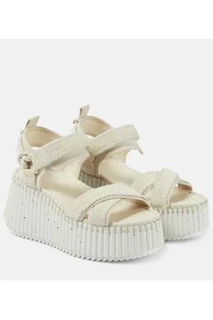 Chloé Chloé Plateausandalen Nama aus Veloursleder