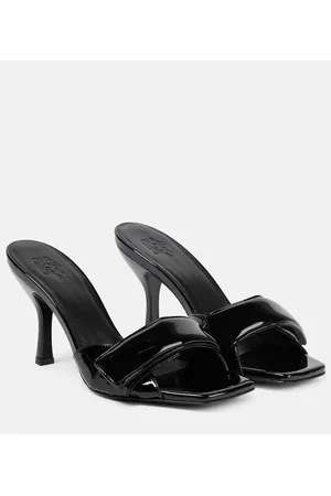 Gia Borghini Pantoletten Alodie aus Lacklederimitat