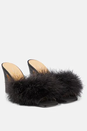 Maison Margiela Pantoletten mit Federn