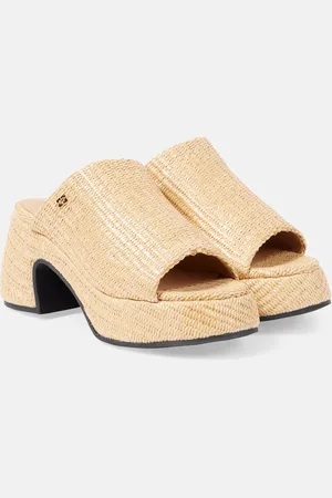 Ganni Plateau-Pantoletten Butterfly aus Raffiabast