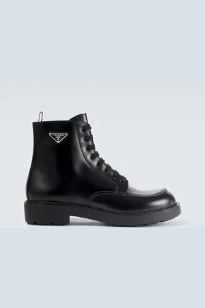 Prada Schnürstiefel aus Leder