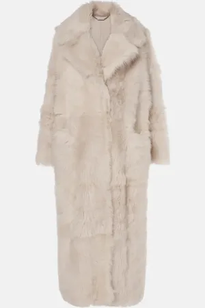 Nour Hammour Mantel Evita aus Shearling