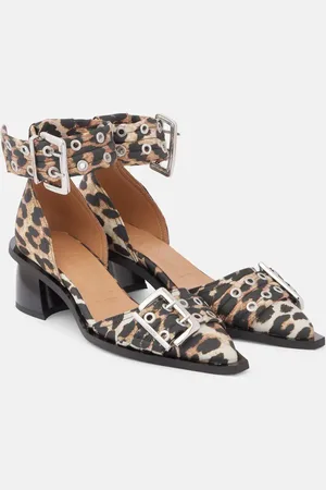 Ganni Bedruckte Pumps aus Satin