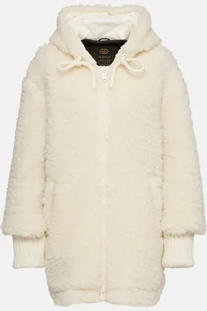 Goldbergh Mantel Isabelle aus Teddyfleece