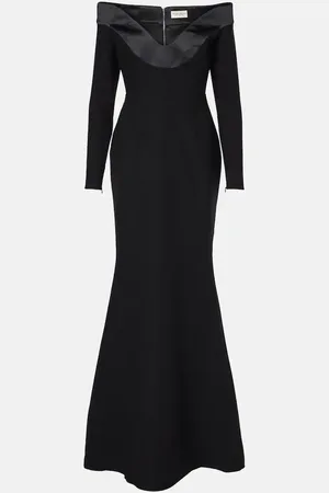 Ilkyaz Ozel Off-Shoulder-Robe Orreda