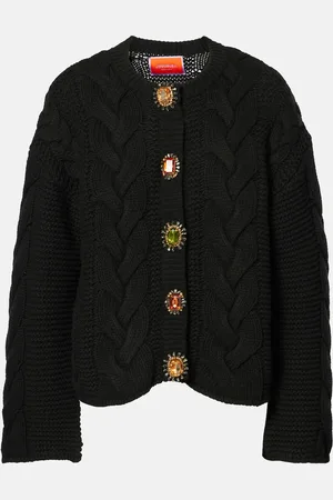 La DoubleJ Cardigan Portrait aus Strick