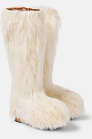 Acne Studios Stiefel aus Faux Fur