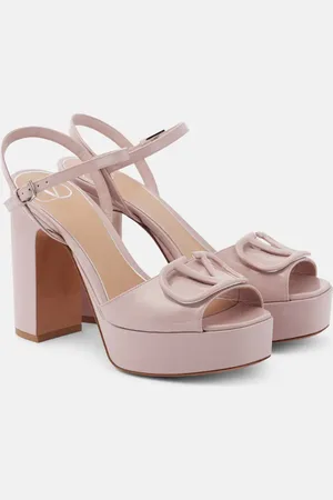VALENTINO GARAVANI Plateausandalen 115 VLogo Signature aus Lackleder