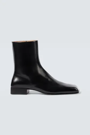 Bottega Veneta Ankle Boots Jim aus Leder