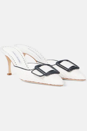 Manolo Blahnik Mules Maysale 70 aus Raffiabast mit Leder