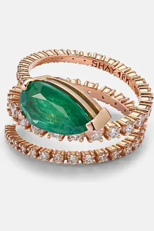 Shay Ring Teardrop Spiral aus 18kt Roségold mit Diamanten und Smaragd