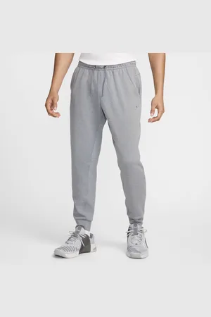 Nike Primary Fleece UV Performance Jogger mit Dri-FIT-Technologie (Herren)
