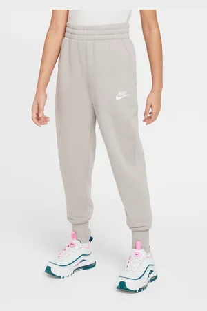 Nike Sportswear Club FleecePassgenaue Hose mit hohem Taillenbund für ältere Kinder (Mädchen)