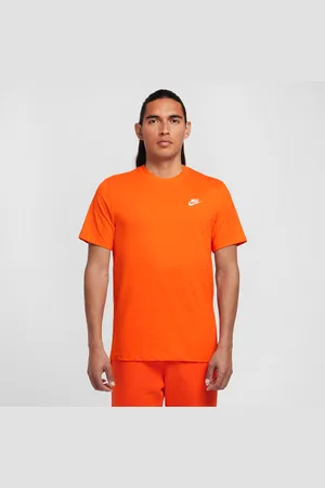 Nike Sportswear ClubHerren-T-Shirt