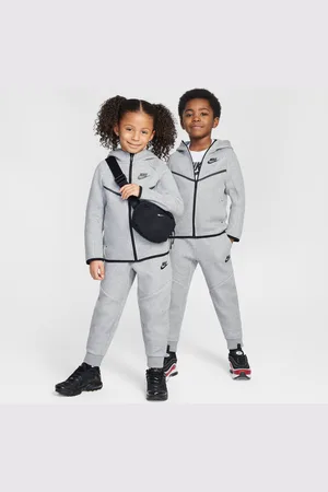 Nike Sportswear2-teiliges Tech Fleece Set mit durchgehendem Reißverschluss (jüngere Kinder)
