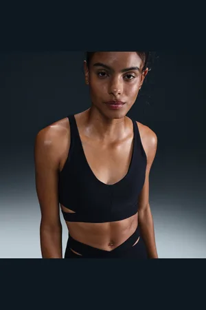 Nike Zenvy RibGepolsterter Sport-BH mit leichtem Halt