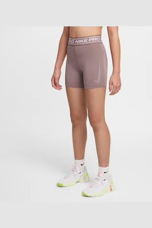 Nike Pro Shorts (Mädchen, ca. 7,5 cm)