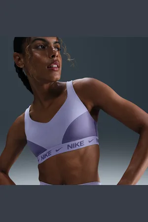 Nike Indy Sport-BH mit starkem Halt, Polster und verstellbarer Passform