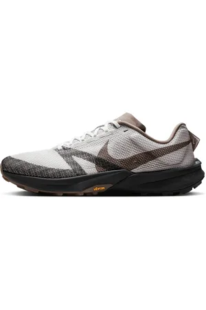 Nike Terra Kiger 10Traillaufschuh (Herren)