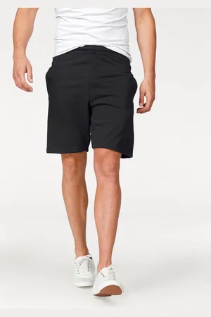 Fruit Of The Loom Sweatshorts, in bequemer Form