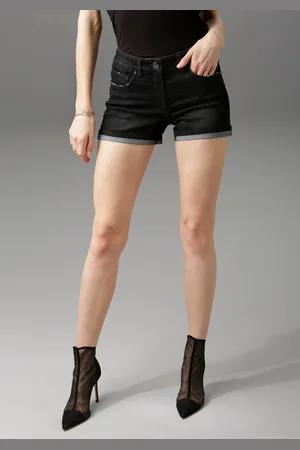 Aniston Jeansshorts, mit leichten Abriebeffekte
