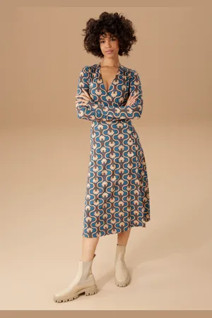 Aniston Jerseykleid, mit trendigem Retromuster bedruckt