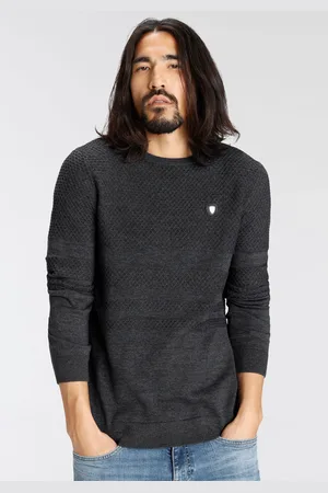 Bruno Banani Strickpullover, mit modischer Struktur