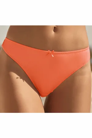 vivance collection String, aus floraler Jacquardspitze und weichem Microtouch-Material