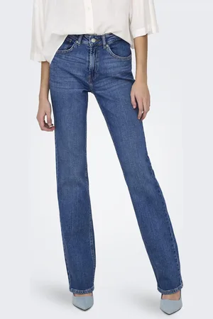 ONLY Bootcut-Jeans »ONLEVERLY MW SWEET FLARED DNM CRO187«, (Flared Jeans, Schlagjeans, ausgestellte Beinform, normale Leibhöhe), Baumwollmischung mit Stretch sorgt für ein angenehmes Tragegefühl