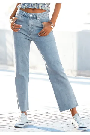 Buffalo Weite Jeans, mit leicht ausgefranstem Beinabschluss, Culotte Jeans in 7/8-Länge