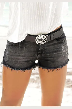Buffalo Jeanshotpants, mit Fransen am Saum, Shorts aus elastischer Baumwolle