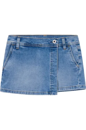 Pepe Jeans Shorts, mit Ledermarkenlabel auf der Rückseite