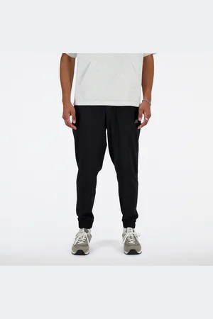 New Balance Trainingshose »SPORT ESSENTIALS WOVEN JOGGER«