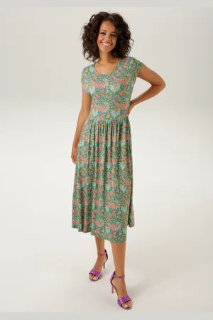 Aniston Sommerkleid, mit extravagantem Paisley-Muster bedruckt