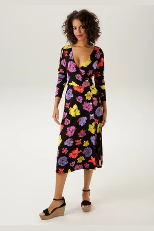 Aniston Jerseykleid, mit farbenfrohen Blüten bedruckt