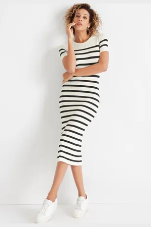 Daniel Hechter Strickkleid, wadenlang, modern, aus Viskosemischung, Kurzarm