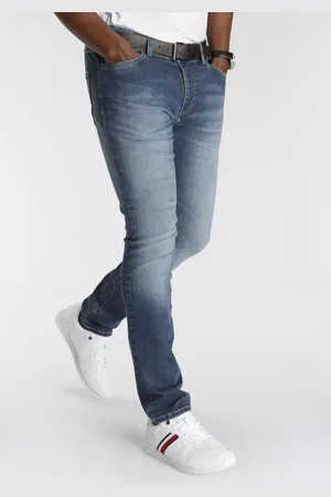 DELMAO Stretch-Jeans »"Reed"«, gerader Beinschnitt, Used-Look-Waschung, niedrige Leibhöhe