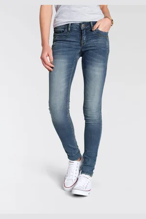 ARIZONA Skinny-fit-Jeans »mit Keileinsätzen«, extra-enger Beinschnitt, niedrige Leibhöhe