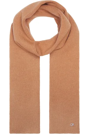 Calvin Klein Schal »CK METAL CHUNKY RIB HW SCARF«, mit Logozeichen