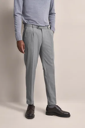 Bugatti Bundfaltenhose, mit Modern-Flanell-Soft-Touch