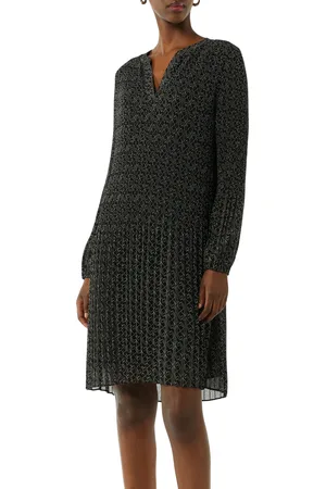Comma, Chiffonkleid, mit Allover-Print und V-Ausschnitt