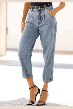 Buffalo Relax-fit-Jeans, in High-Waist-Form mit Bundfalten, verkürzte Länge, modisch