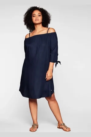 Sheego Strandkleid »Strandkleid im Carmen-Look mit schmalen Trägern«, im Carmen-Look mit schmalen Trägern