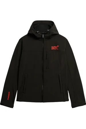 Superdry Outdoorjacke »HOODED SOFT SHELL TREKKER JKT«, mit Kapuze