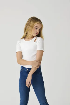ONLY Kurzarmshirt »KOGNESSA S/S CUT OUT TOP BOX JRS NOOS«